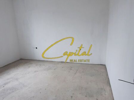 BUSINESS PREMISES FOR RENT 12 M2 CENTER 30,000 LEKE
