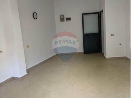 Shop for Rent – Pjetër Budi Street, Tirana
