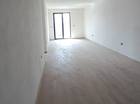  Vendesi in vendita Appartamento 2+1 – Residenza Turdiu, Campo di Aviazione