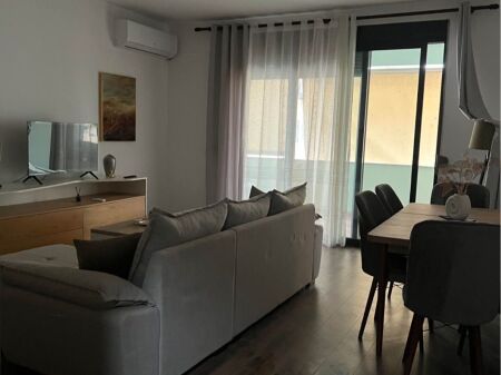 3+1 Apartment for rent at Komuna Parisit