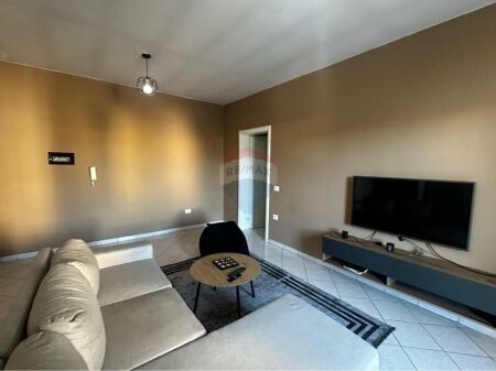  Appartamento 2+1 in Affitto – Via Hasan Kushta, Vlora