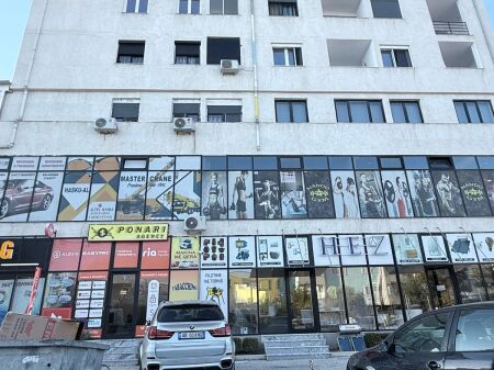 LOCALE COMMERCIALE IN VENDITA SHKOZET DURRES