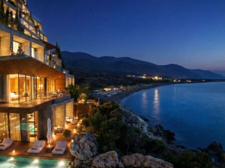 Appartamento Con Vista Mare In Vendita A Borsh