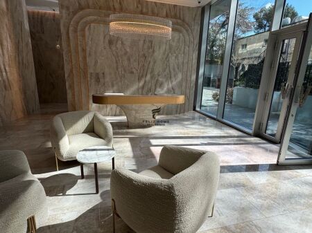 UFFICIO IN AFFITTO 264,71 M2 BLOK 9.300 EURO