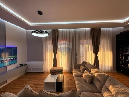 IN VENDITA, APPARTAMENTO 2+1+2+VERANDA, FRESK, TIRANA.