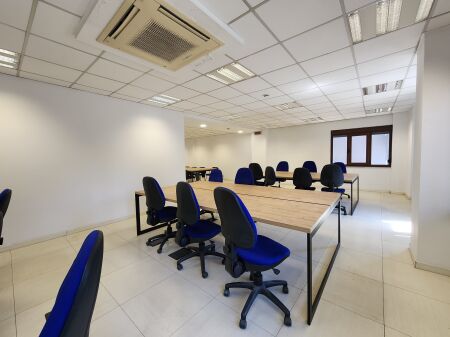 Supreme Office – Opportunità ideale di investimento a Zyre  Vicino a Delijorgji – Rruga e Kavajës -- 850 m² | K3, Palazzo Nuovo
