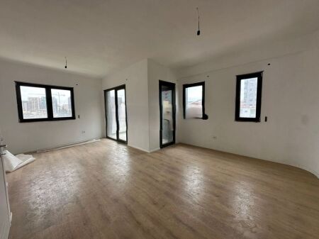 Appartamento 2+1+2 in vendita presso Oaziz Residenc, Astir