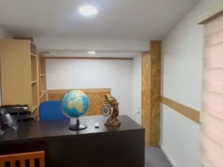 UFFICIO IN AFFITTO 160 M2 MYSLYM SHYRI 1.400 EURO