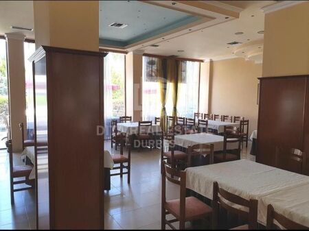 HOTEL IN VENDITA 3 PIANI SPIAGGIA DURRES 12000000 1 200 000EUR