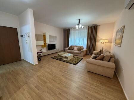 For Rent 2+1+2, Dry Lake