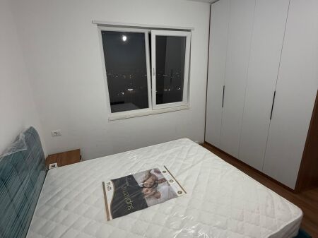 Univers City, jepet me qira apartament 1+1! 40.000 Leke