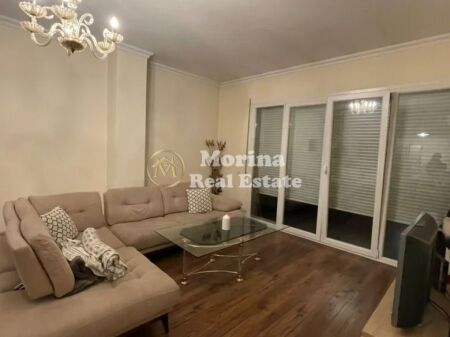 Rent | Apartment 2 + 1+2 | Ring Center | 1000 €/month negotiable