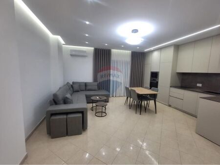 Apartment 2+1 for rent in Astir