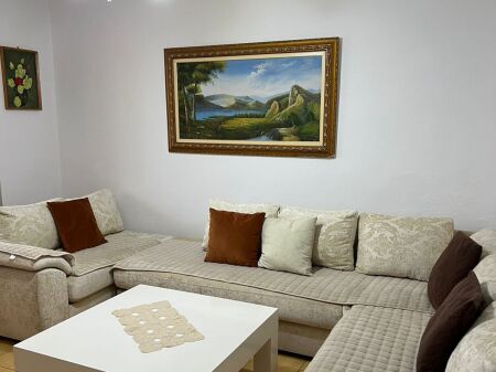 For rent Apartment 1+1, Oxhaku near the United School 400 thousand lek