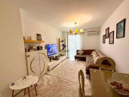 VENDESI APPARTAMENTO 2+1 CITTÀ STUDENTI 212.000 EURO