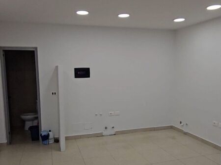 50 m² Space for Rent | Divided into 2 Levels
