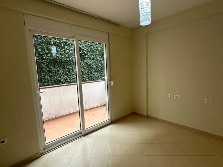 Duplex in Vendita – Kodra e Diellit 1 | 3+1+2 