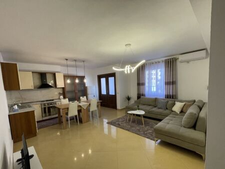 For rent Apartment 2+1, Bardhok Biba street near the Center (Skenderbeu square) 750 thousand lek