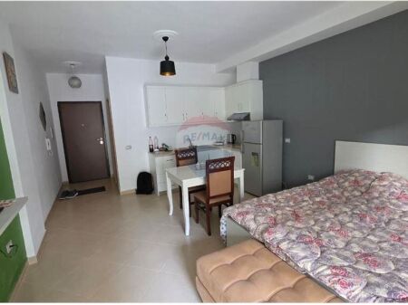  Studio for Sale near Marina Bay, Vlore