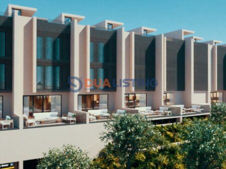 IN VENDITA Triplex Swan Lake Residence, Farke