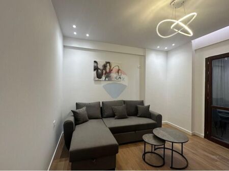 Appartamento - In Vendita - Via Medar Shtylla, Tirana