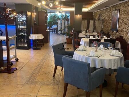 RISTORANTE IN AFFITTO 500 M2 BRRYLI 500.000 LEKE