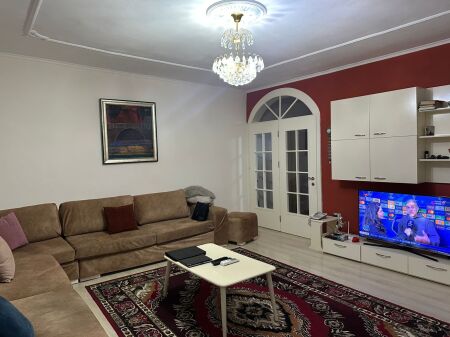 Apartment 2+1 for rent Myslym Shyri