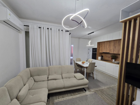  Appartamento 1+1 in Vendita a Golden Park 3