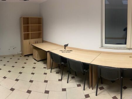 UFFICIO IN AFFITTO 110 M2 BLLOKU 130.000 LEKE
