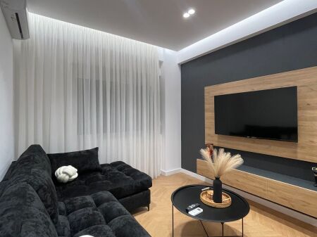Vendesi Appartamento Moderno 1+1 vicino al Lago!!