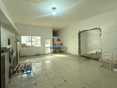 MAGAZZINO IN AFFITTO 800M2 "PRESSO OSPEDALE AMERICANO 3" 370000 LEKE