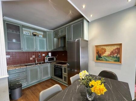 Apartment 2+1+2 For Rent In Bllok!