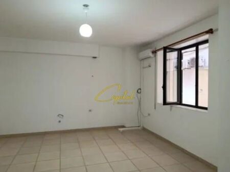 OFFICE FOR RENT 40 M2 FORMER TRAIN STATION 30,000 LEKE