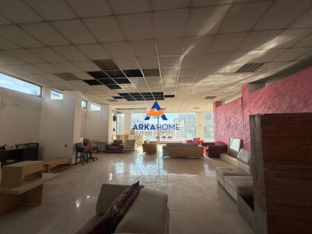 LOCALE IN AFFITTO 750M2 "PRESSO OSPEDALE AMERICANO 3" 375000 LEKE