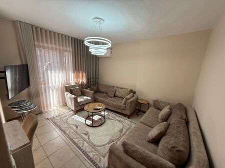  QERA Apartament 1+1  Rruga "Mine Peza" 