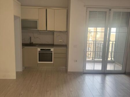 For Rent – 1+1 Apartment near 5 Maji !