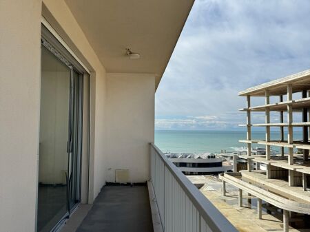 Appartamento 2+1+2 in vendita a Durrës, zona Currila 