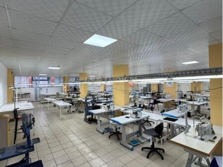 AFFITTASI FABBRICA PER CONFEZIONAMENTO ABBIGLIAMENTO A DURAZZO