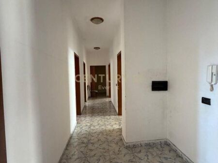 ISH BLLOKU, UFFICIO IN AFFITTO (4+2 BAGNI + 2 BALCONI) 1.500 € /Mese