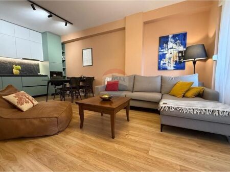 Appartamento - In Vendita - Via Barrikadave, Tirana(ID: 530571001-250)