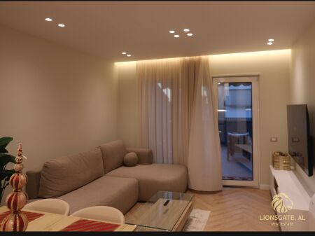 Apartment 2+1+2+2+ Parking for rent