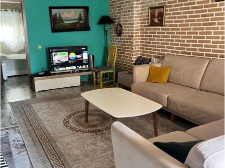 Rent, 2+1 Apartment, Commune of Paris, Tirana