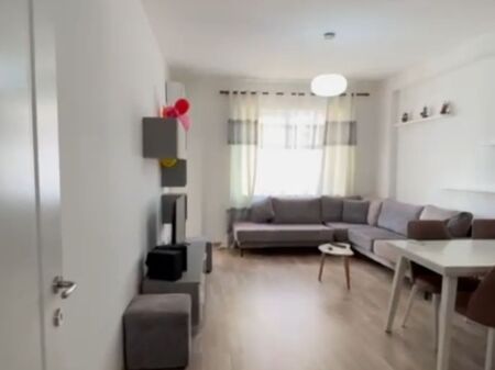 Apartment for rent in Astir