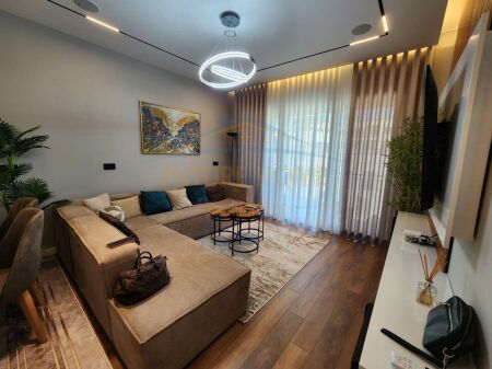 Rent, Apartment 2+1+2 Parking Spaces, Dry Lake, Tirana