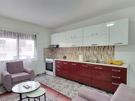 Apartment 2+1 for rent at Petro Nini