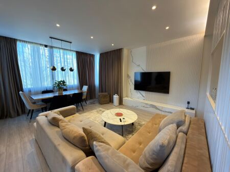 Modern 2+1 apartment near the Zoo!