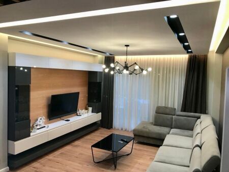  QERA SUPER Apartament 2+1 Me 2 Tualete  Ish Blloku, Sheshi "Willson" 