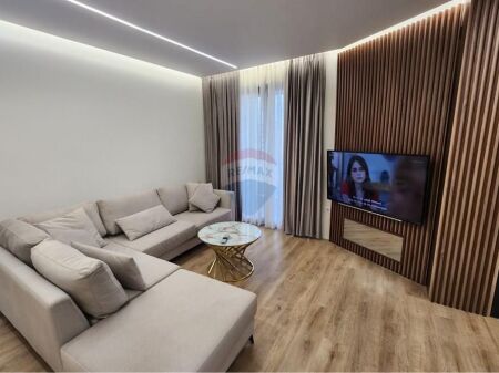 Apartment 2+1 for rent New Boulevard