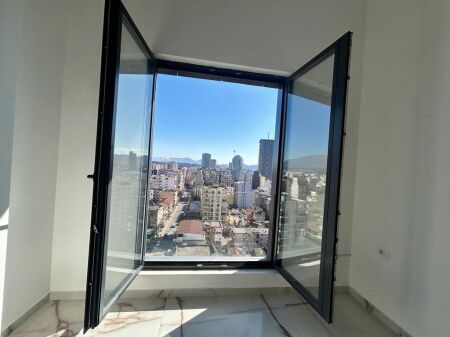 Apartment 2+1+2, Two parking spaces! Rent – Center of Tirana!
