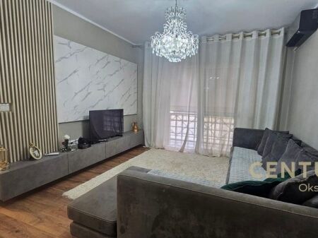 FOR RENT 2+1 APARTMENT ON BARRICADES STREET !! 750 € /Month